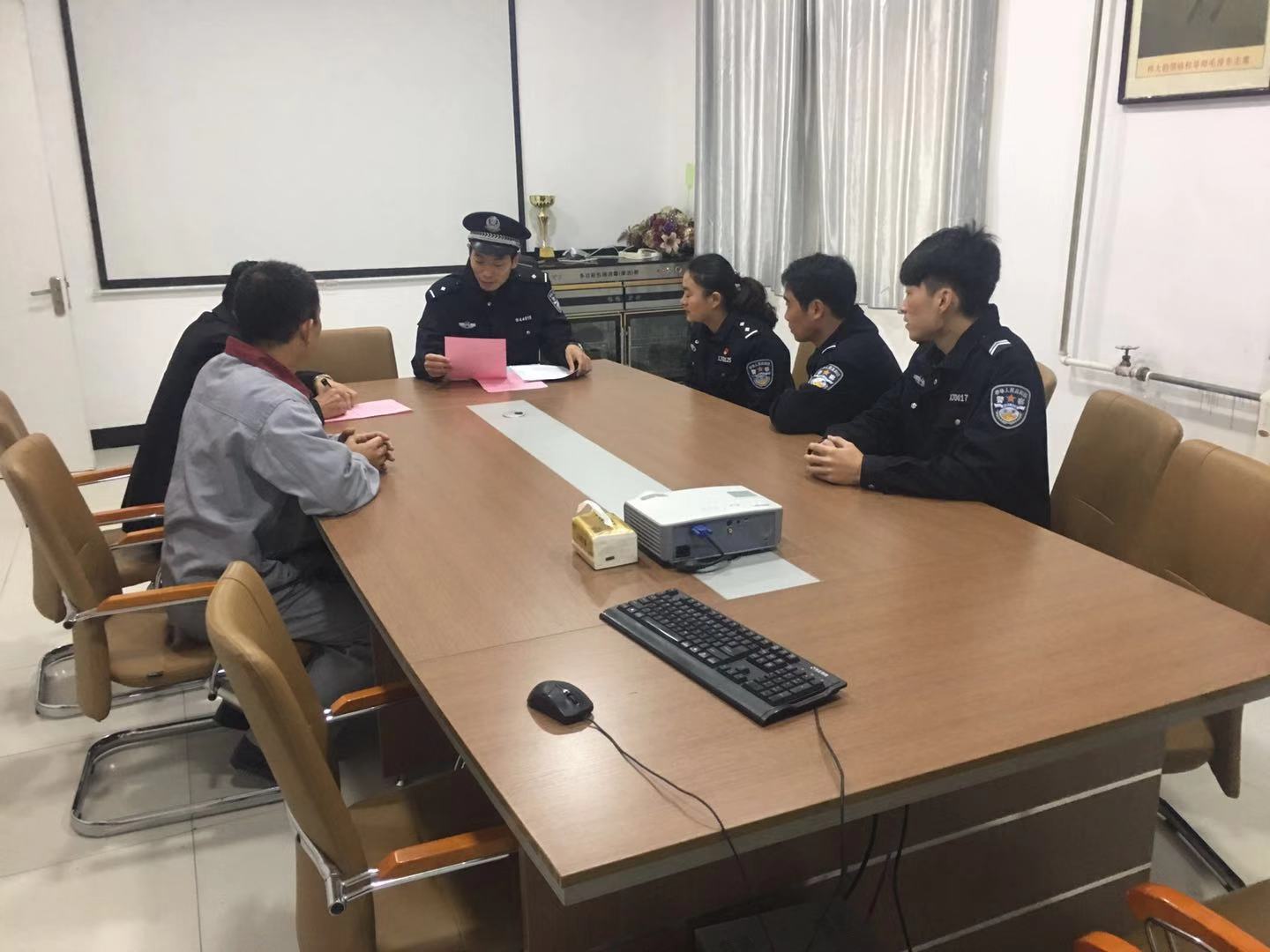 1545095657712370.jpg 1545095657712370.jpg