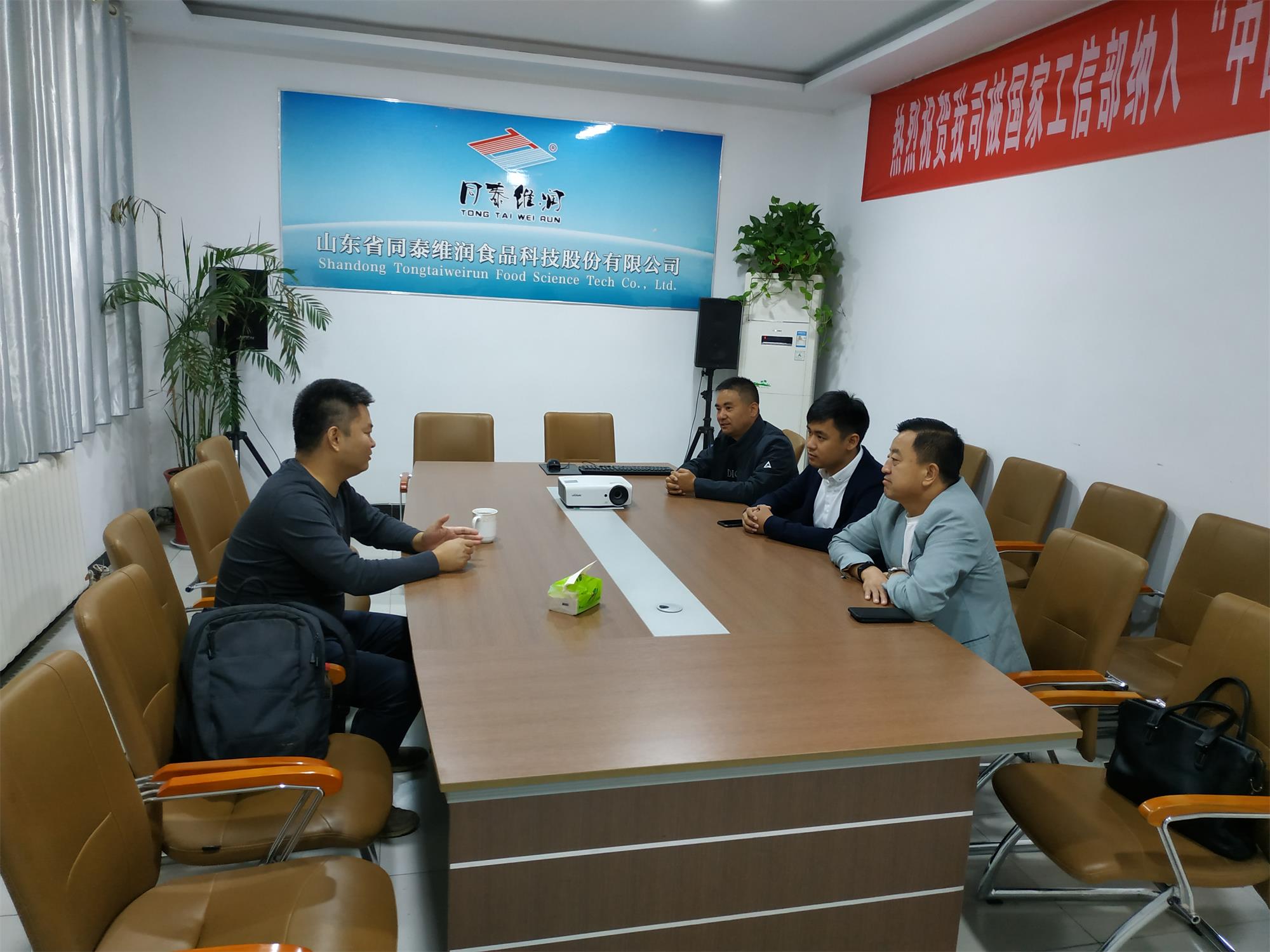 1571013539559968.jpg 1571013539559968.jpg